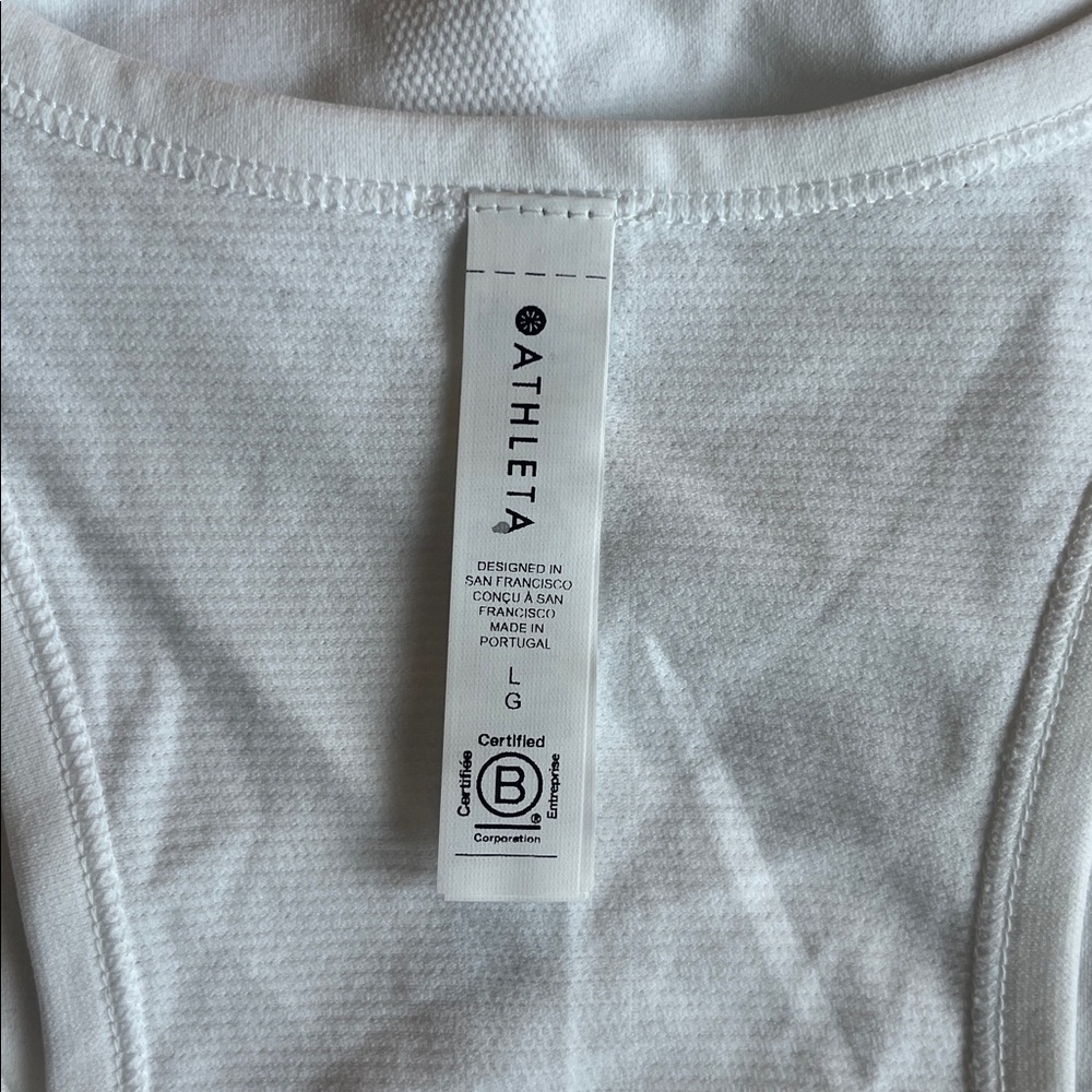 Athleta speedlight seamless tank White Sleeveless Women's Top NWT - Picture 3 of 5